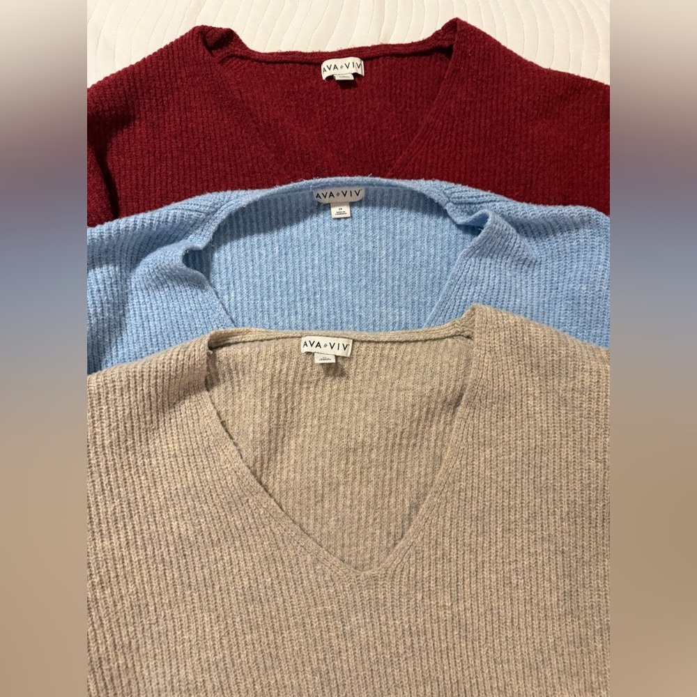 AVA &VIV Women's Cozy Knit V-Neck Pullover Sweater 2X ( set of three)